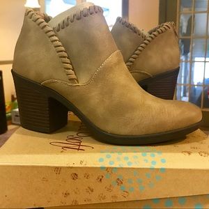 Eurosoft Ora Booties